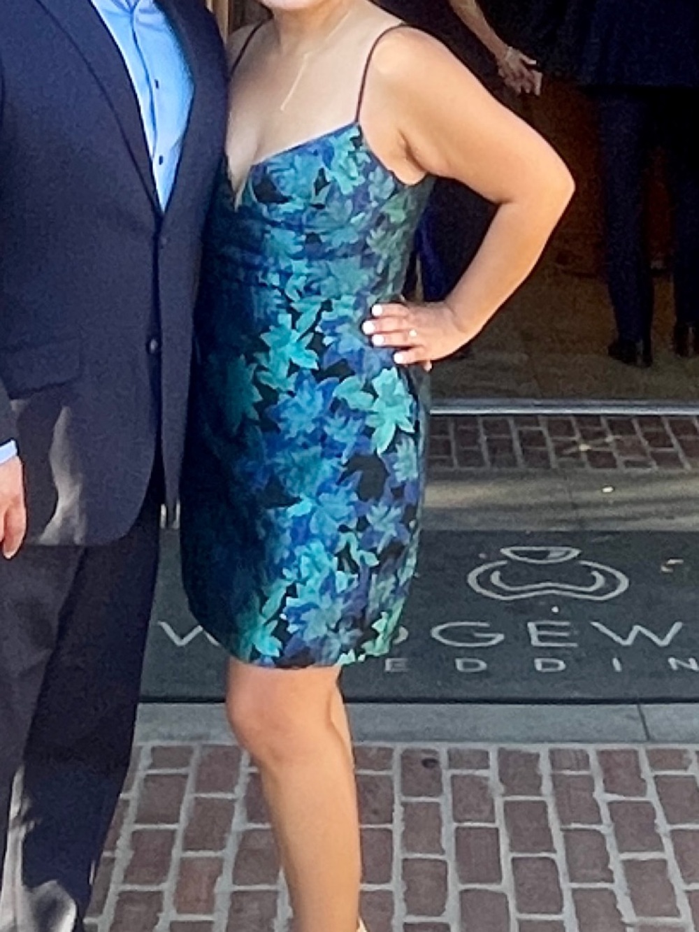 Lulu’s - Large, LIKE NEW Sleeveless Floral Jacquard Mini Dress in Teal & Navy - Picture 5 of 5